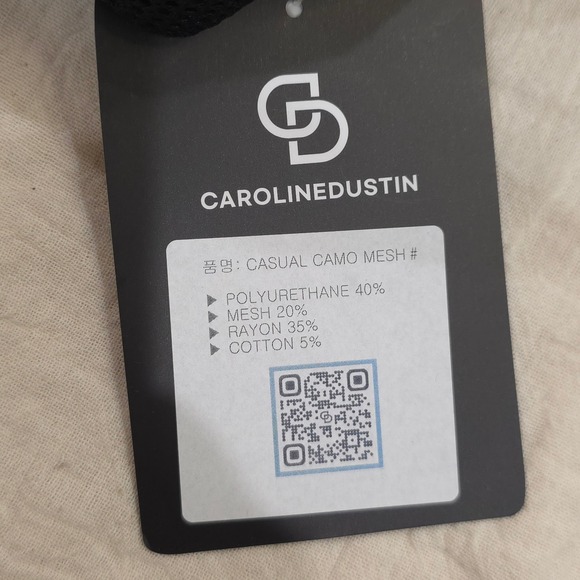 Carolinedustin Camo Trucker Cap Mesh Black White Bundle (2) - Picture 8 of 8